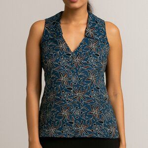 BRAND NEW Sleeveless Collared V-Neck Floral Top – Blue & Black